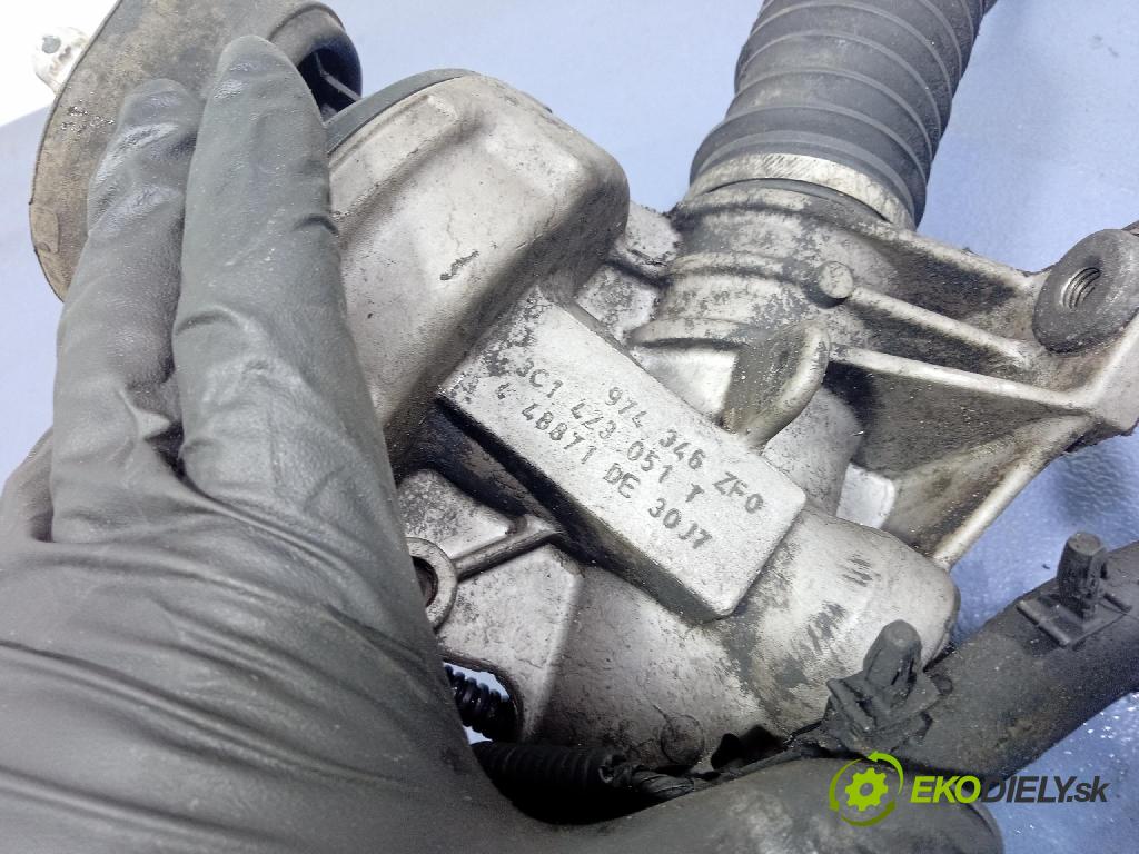 Vw Passat 2008 řízení volantu 3C1423051T