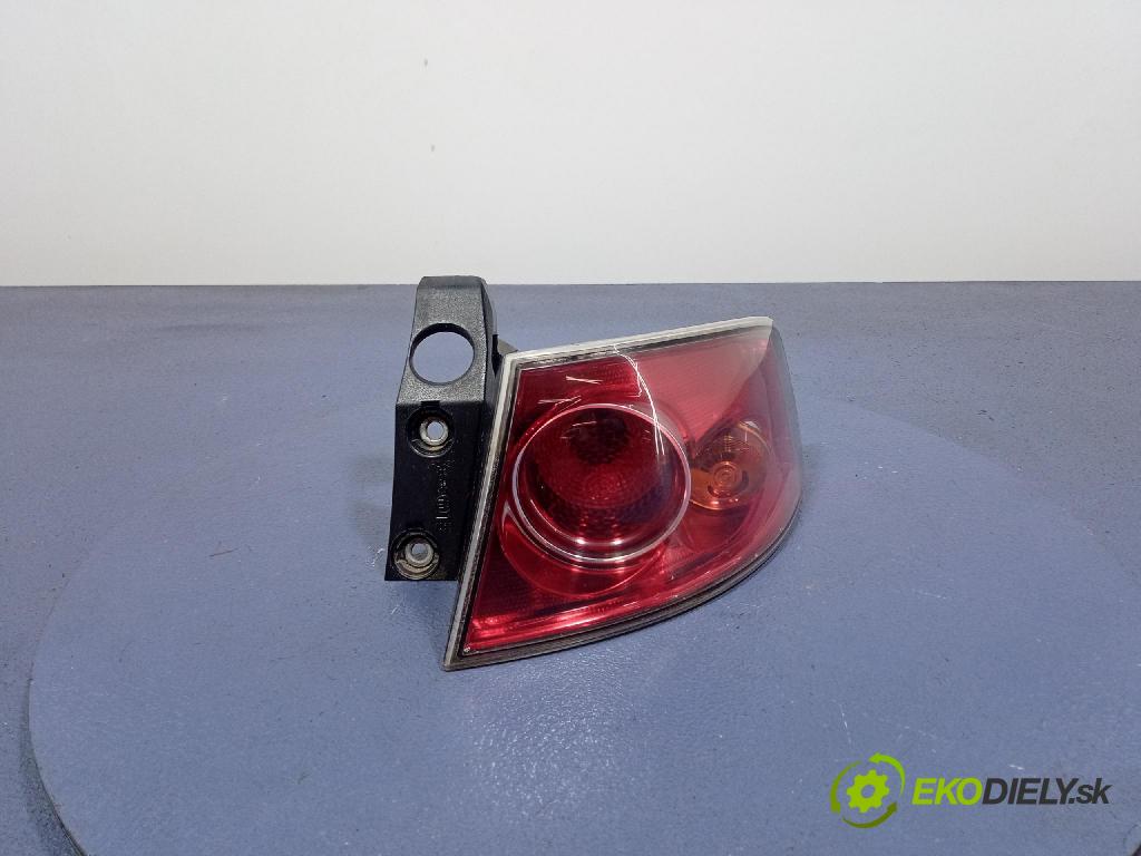 Seat Ibiza 2003 svetlo / reflektor zad Prava: Vonkajsia: 6L6945096A