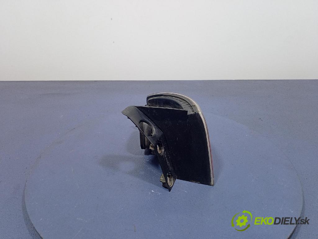 Seat Ibiza 2003 svetlo / reflektor zad Prava: Vonkajsia: 6L6945096A