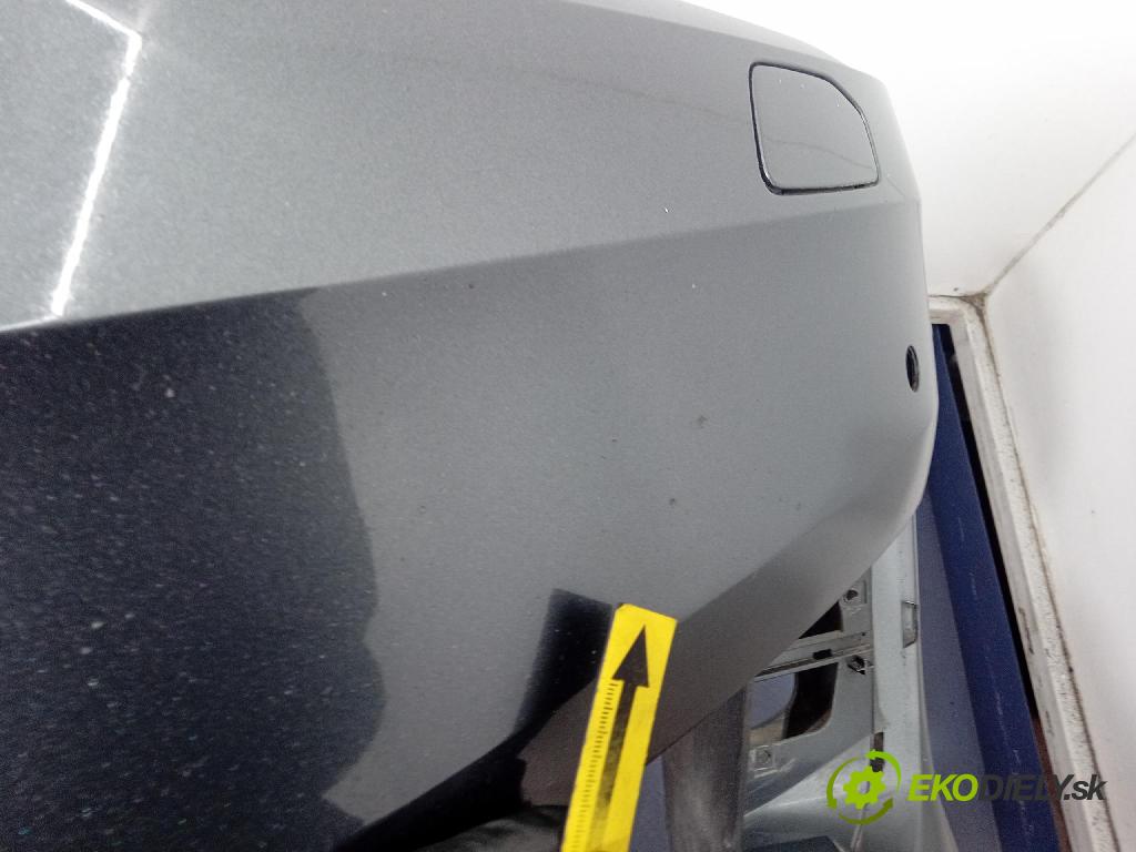 Audi S8 0 nárazník Predné 4H0807437K