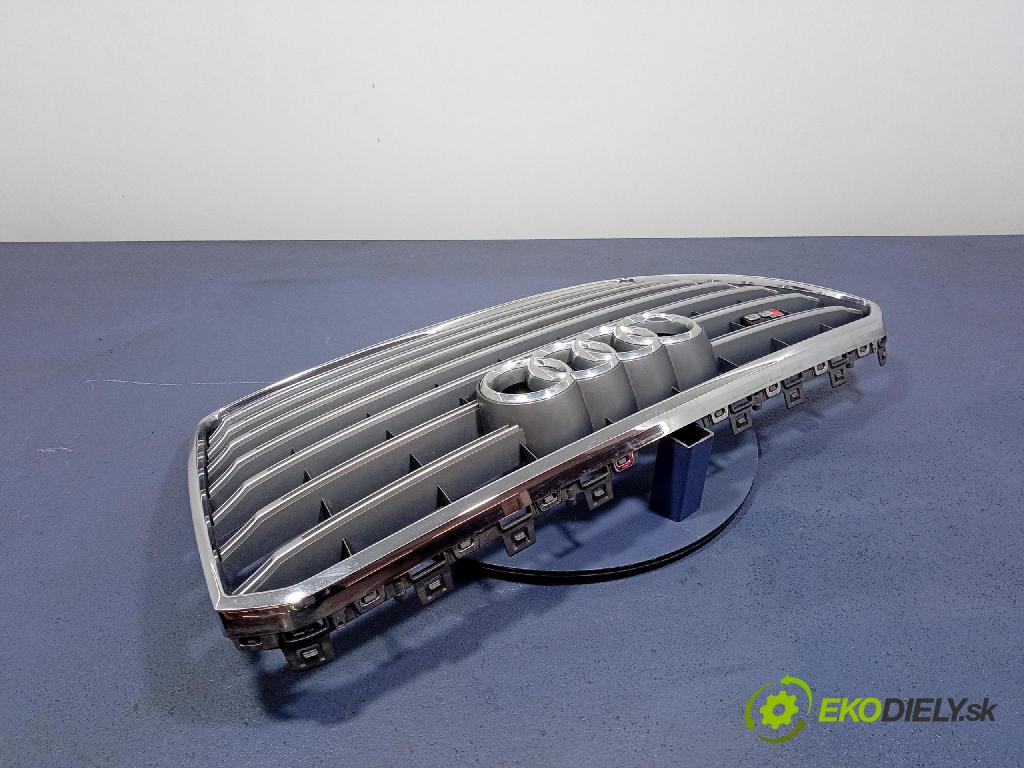 Audi S8 0 miežka / Gril: 4H0853651AG