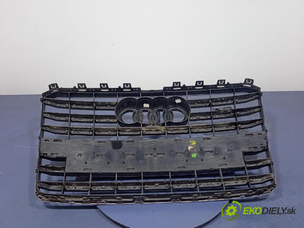 Audi S8 0 miežka / Gril: 4H0853651AG