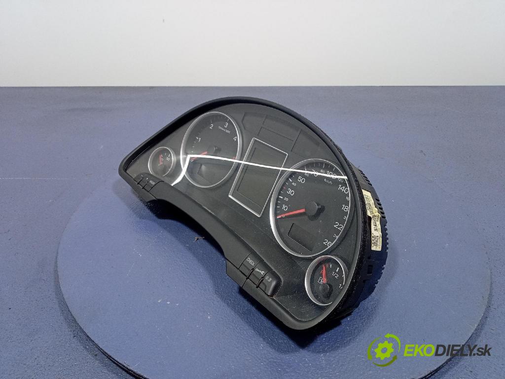 Audi A4 2007 Přístrojová deska 8E0920932