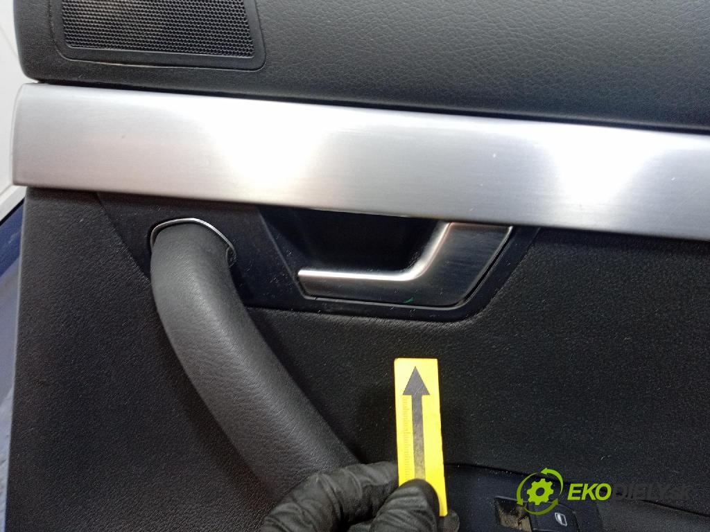 Audi A4 2007 Čalounictví: dvere zad Prava: 8E0867306A