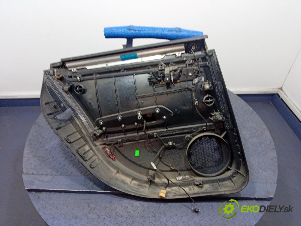 Audi A4 2007 Čalounictví: dvere zad Prava: 8E0867306A