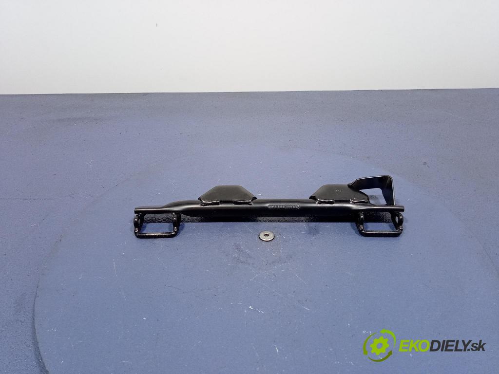 Audi A4 2007 Sedačka zadný 8E0813545B