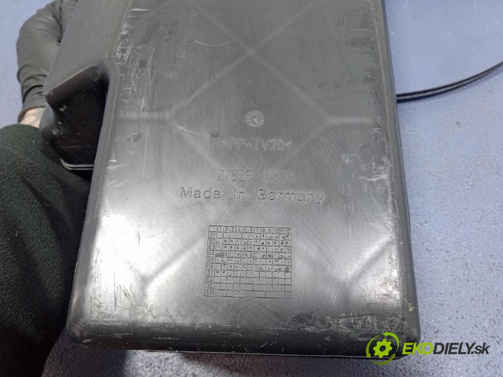 Audi A4 2007 Reproduktor / Subwoofer: 8E9035382D