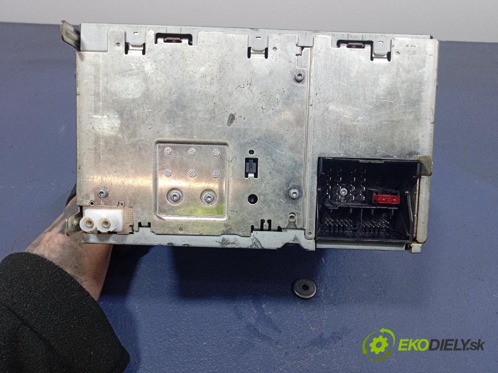 Audi A4 2007 Radio I Navigácia: 8E0035186AK