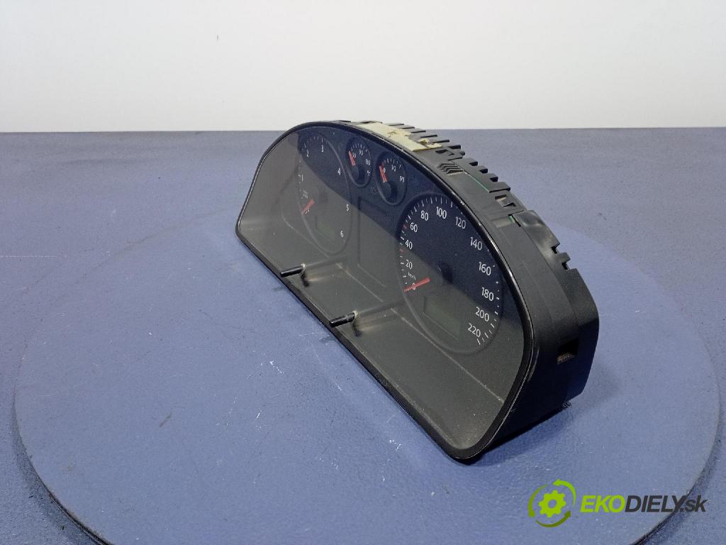 Vw Transporter 2005 prístrojovka/ budíky 88311346