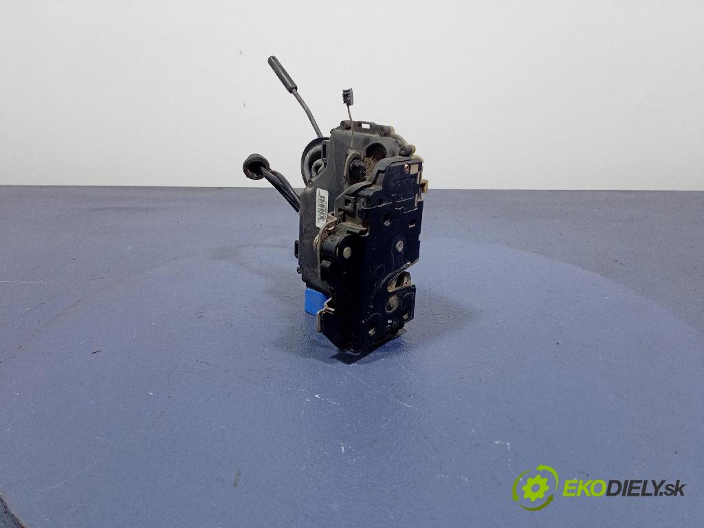 Vw Transporter 2005 zámok dvere Predné Vľavo: 3B1837015AM