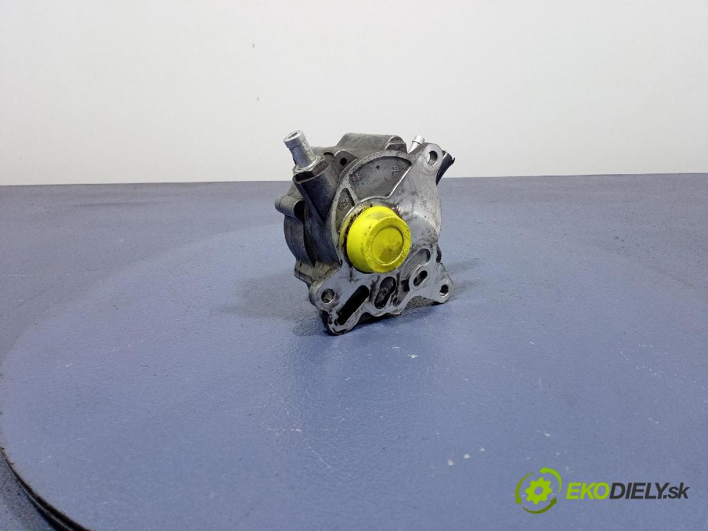 Audi A4 2007 čerpadlo vakuová 03G145209C