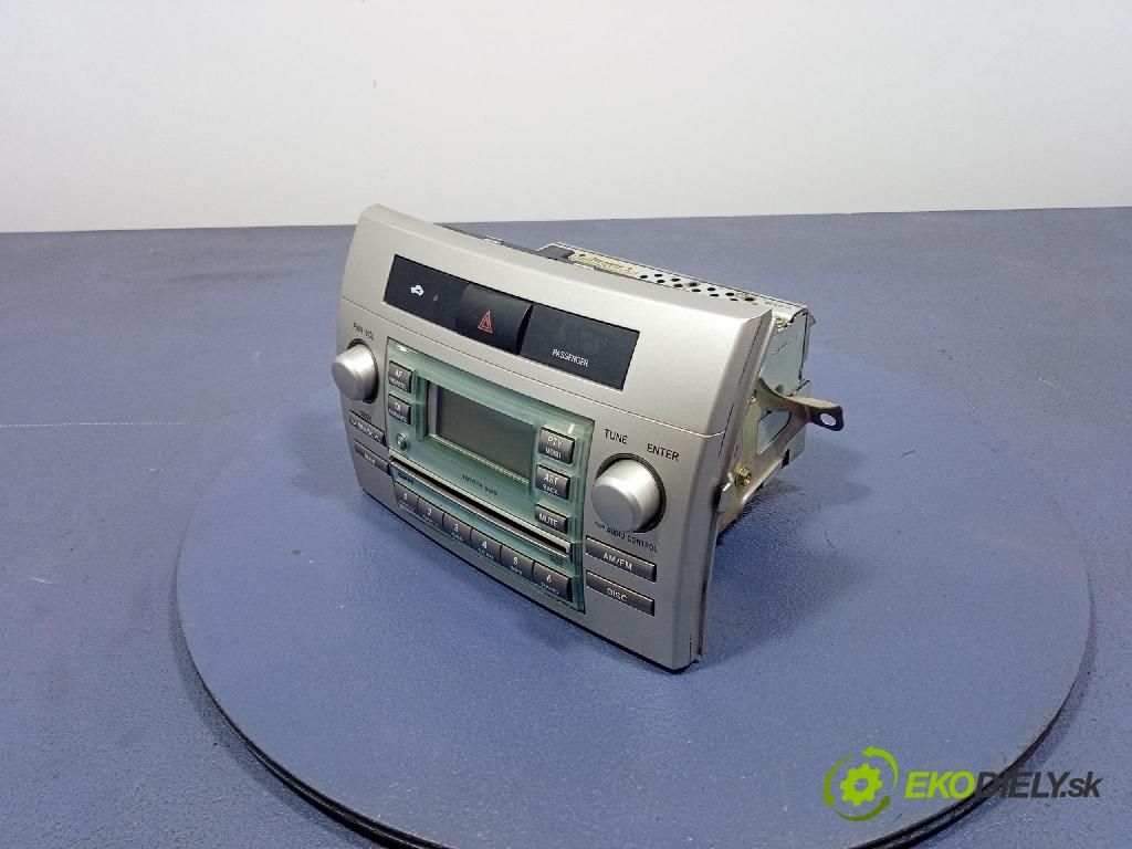Toyota Corolla verso 2004 Radio I Navigácia: 86120-0F010