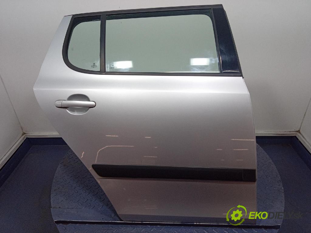 Skoda Fabia 2008 dvere zad pravé