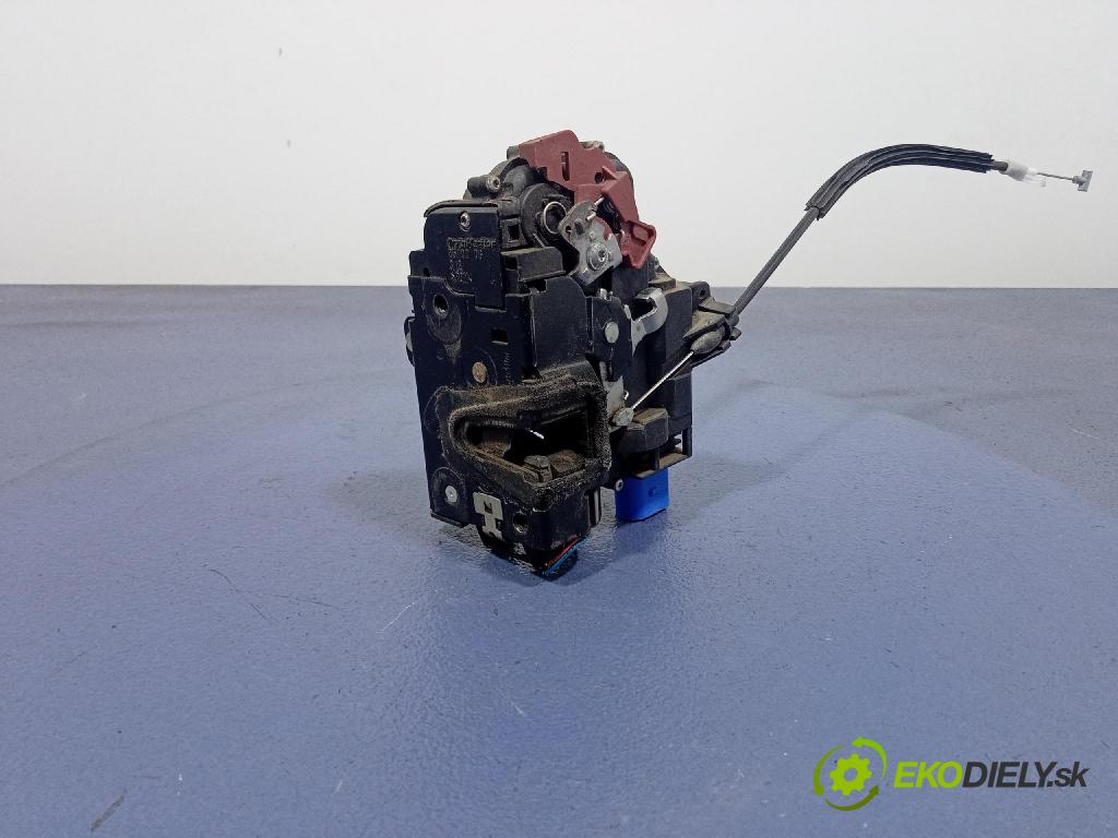 Skoda Fabia 2008 zámok dvere Predné Vľavo: 3B1837015AR
