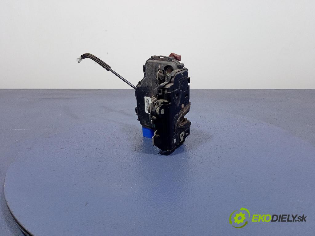Skoda Fabia 2008 zámok dvere Predné Vľavo: 3B1837015AR