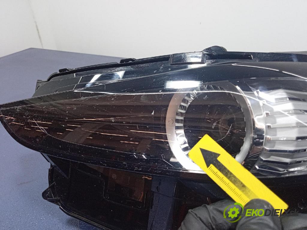 Mazda Cx-30 0 Reflektor: Vľavo: DGJ1-51049