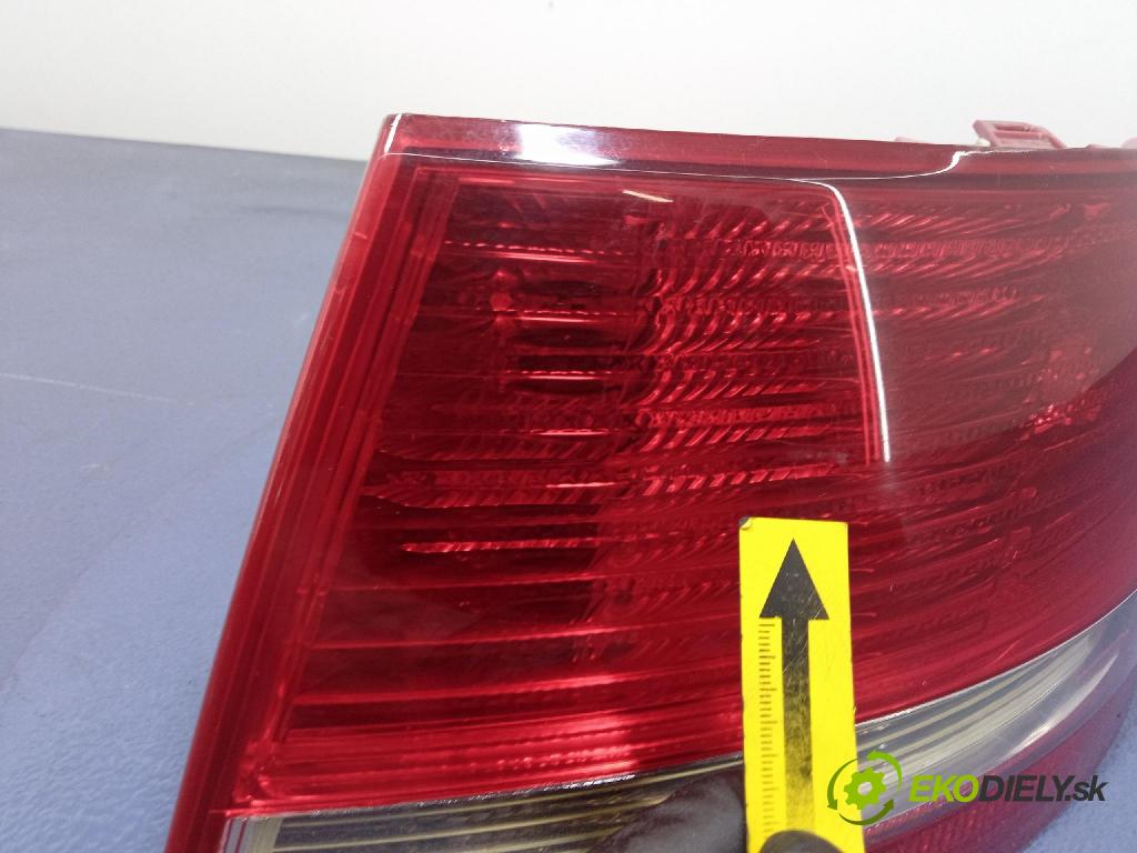 Audi A6 2005 svetlo / reflektor zad Prava: Vonkajsia: 446-1902R
