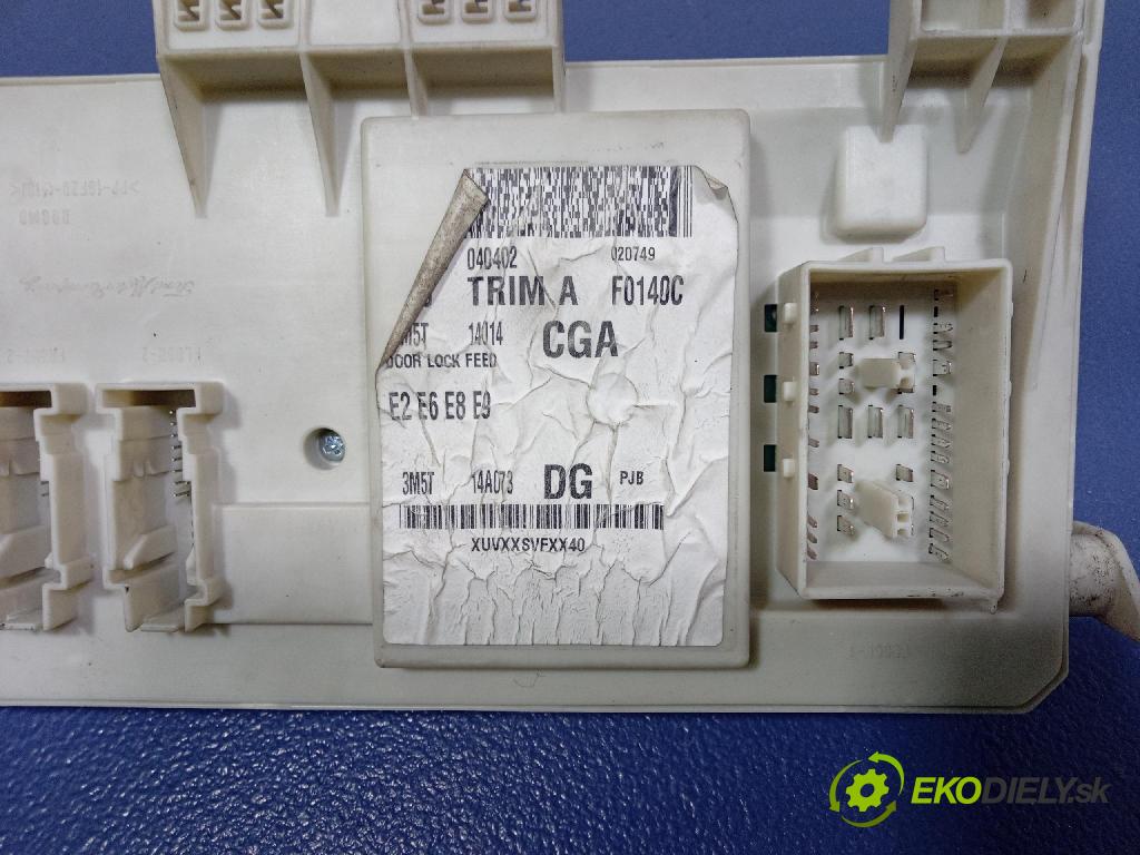 Ford C-max 2004 skrinka Poistky: 3M5T-14A073-DG