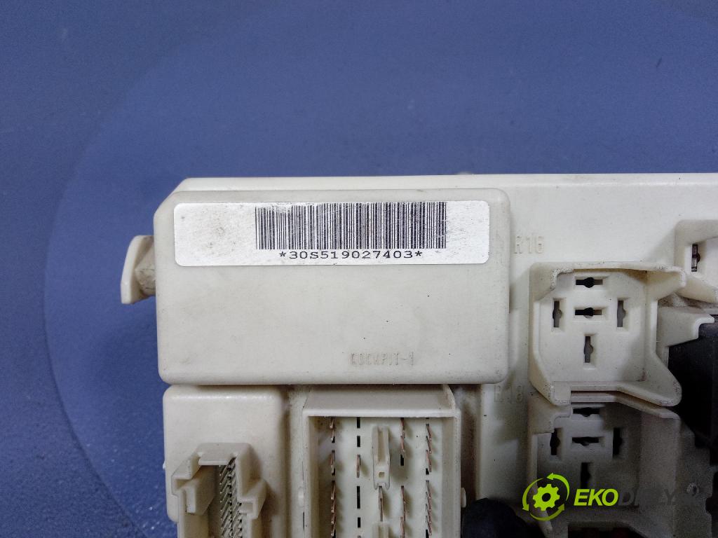 Ford C-max 2004 skrinka Poistky: 3M5T-14A073-DG
