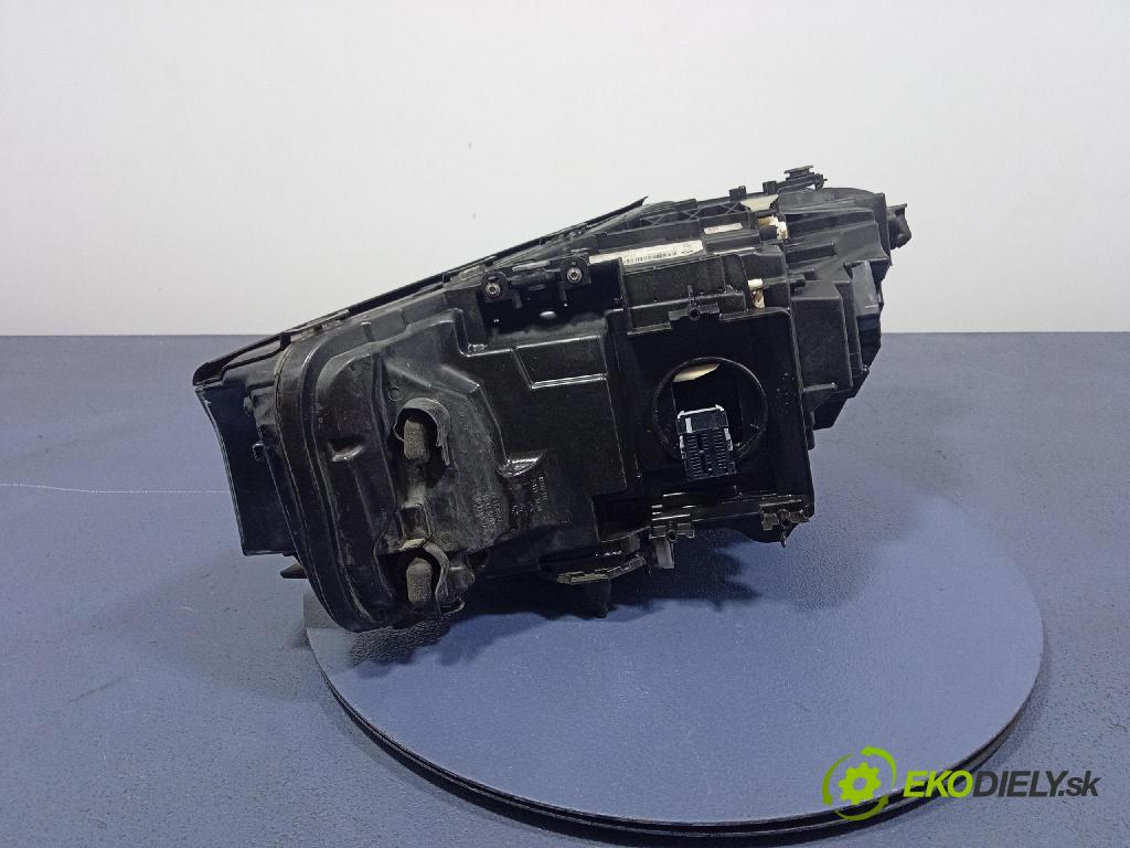Bmw Seria 5 0 Reflektor: v pravo: 5A388C4