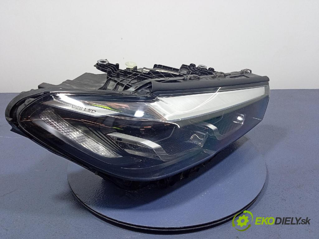 Bmw Seria 5 0 Reflektor: v pravo: 5A388C4
