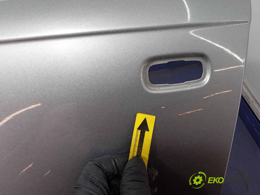 Audi A6 2005 blatník Predné Vľavo: