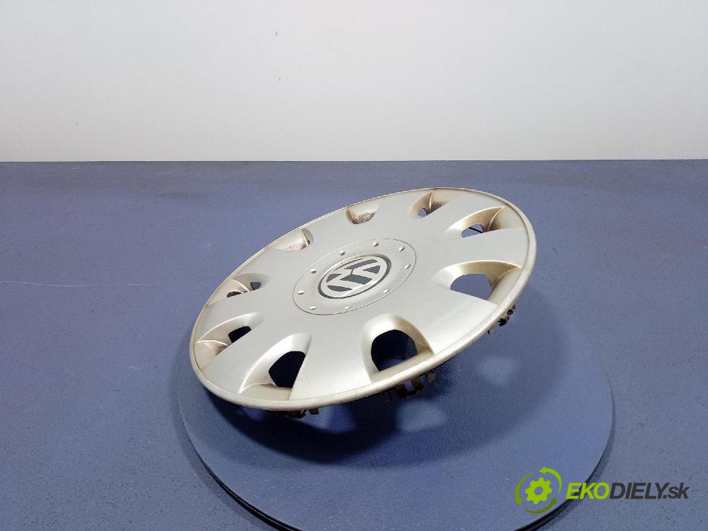 Vw Golf 2008 puklica kola: 1T0601147