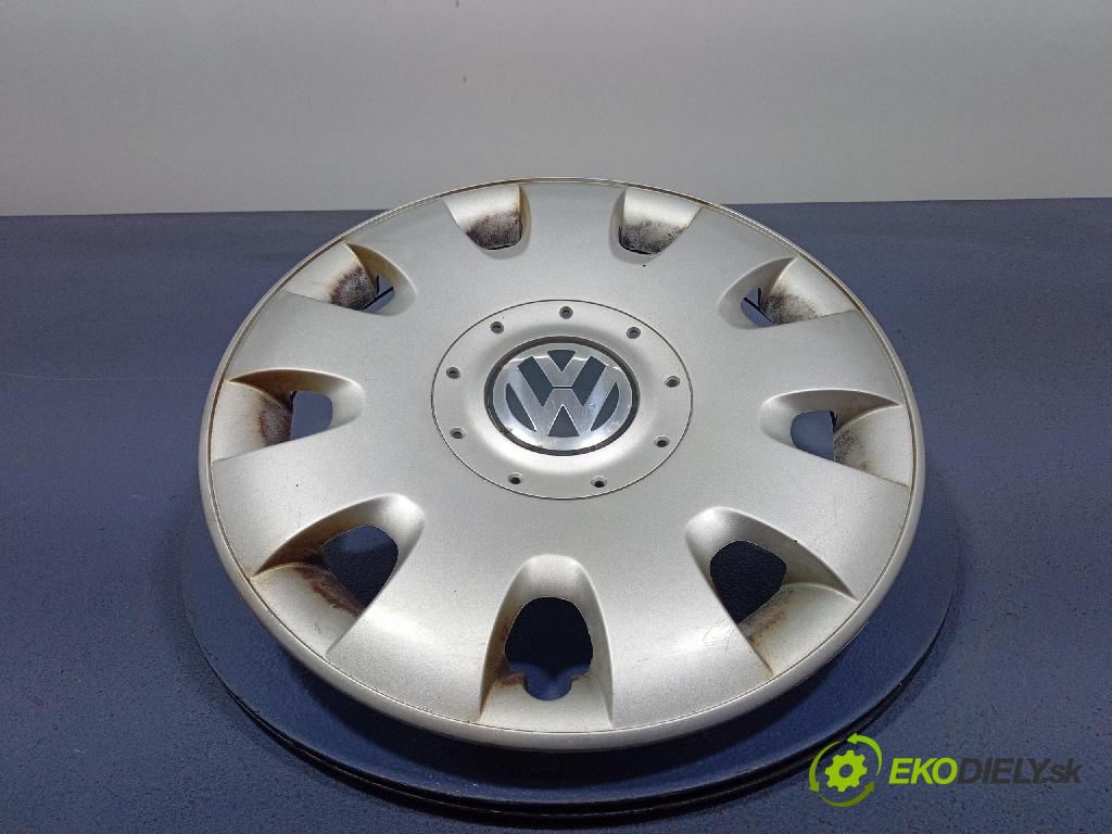 Vw Golf 2008 puklica kola: 1T0601147