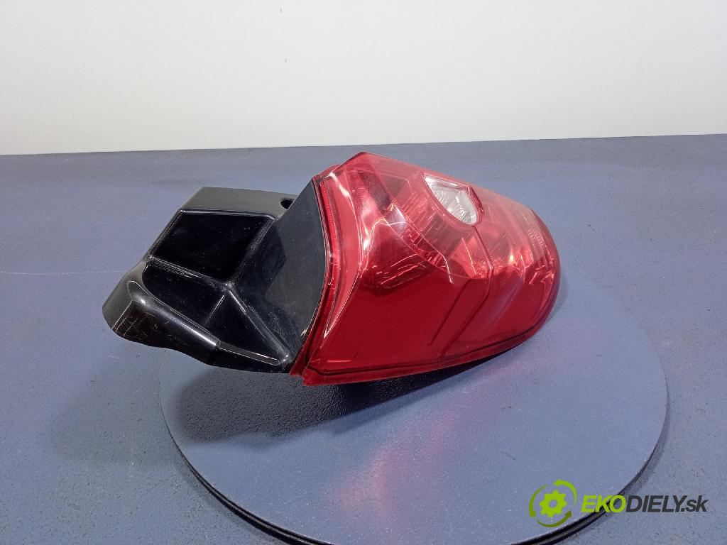 Mitsubishi Colt 2010 svetlo / reflektor zad ľavá Vonkajsia: 8330A479