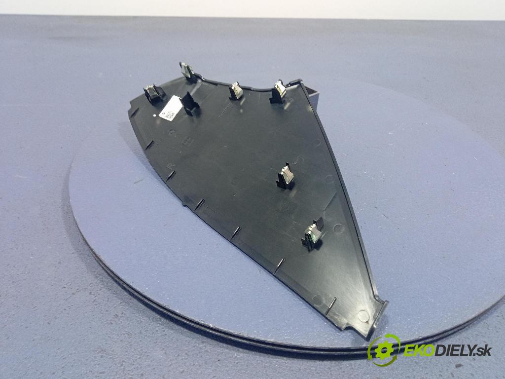 Bmw I5 m60 xdrive 2023 kryt Plast: Interiéry: 9632976