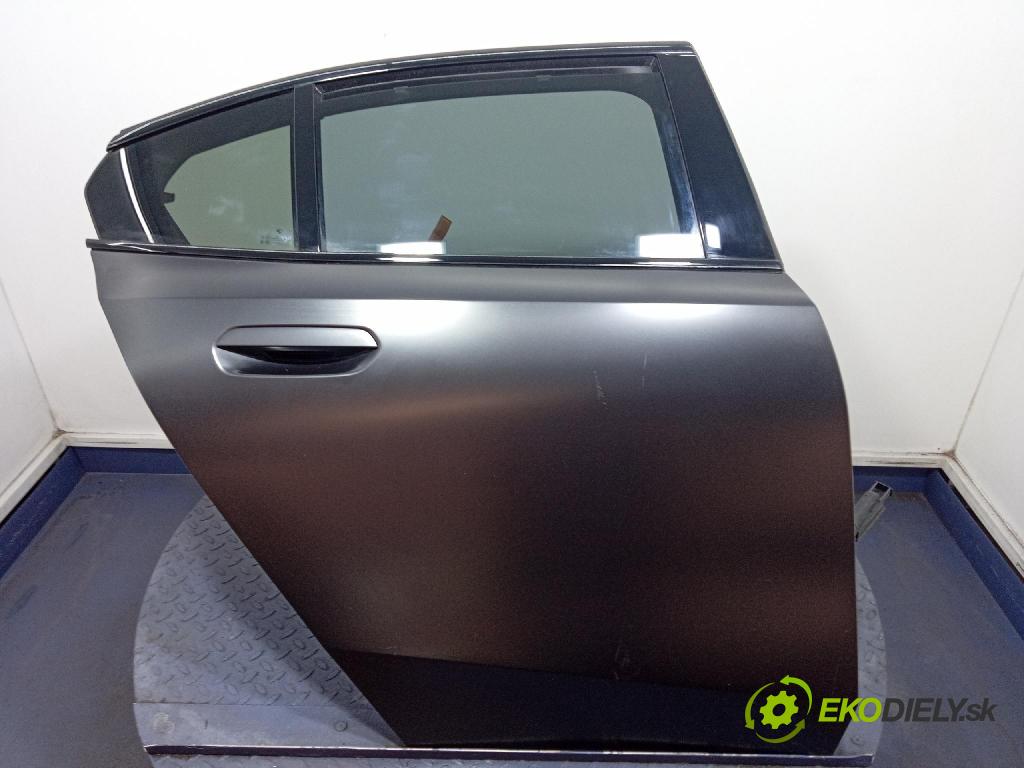 Bmw I5 m60 xdrive 2023 dvere zad pravé