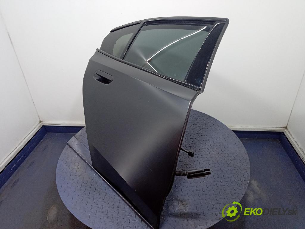 Bmw I5 m60 xdrive 2023 dvere zad pravé