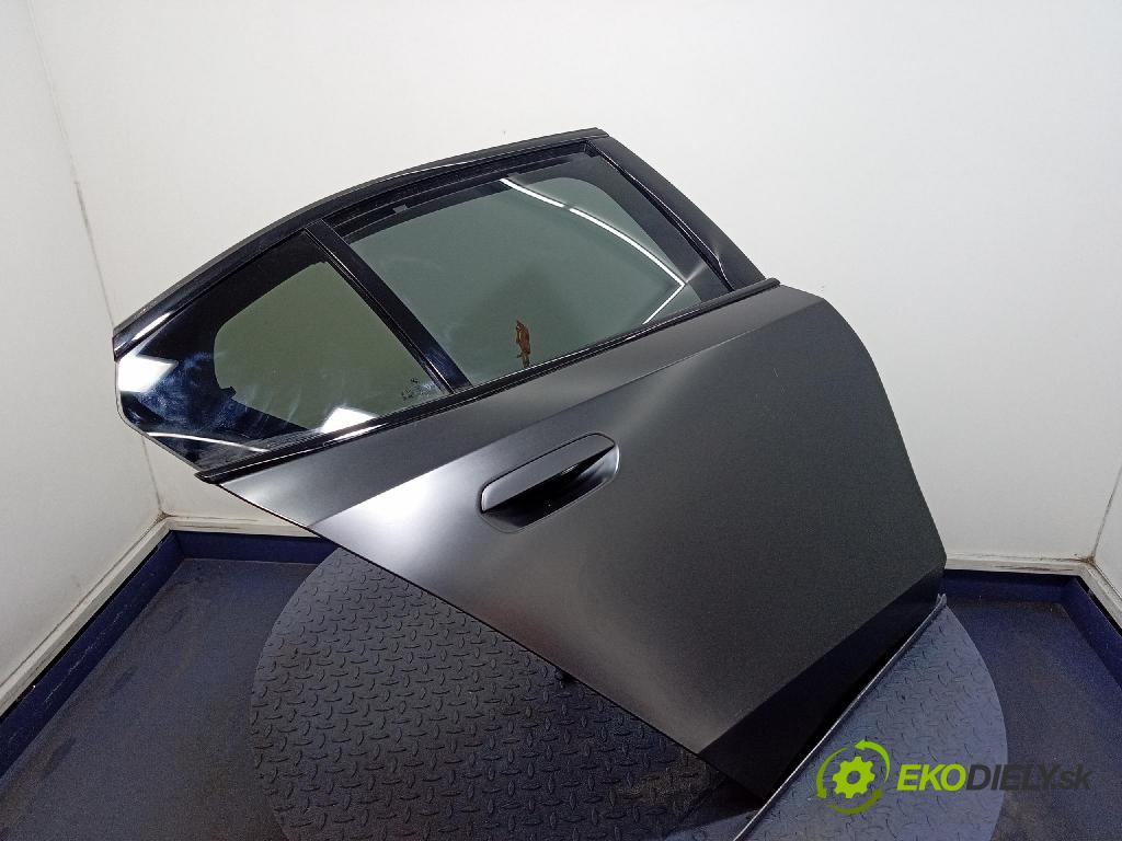 Bmw I5 m60 xdrive 2023 dvere zad pravé
