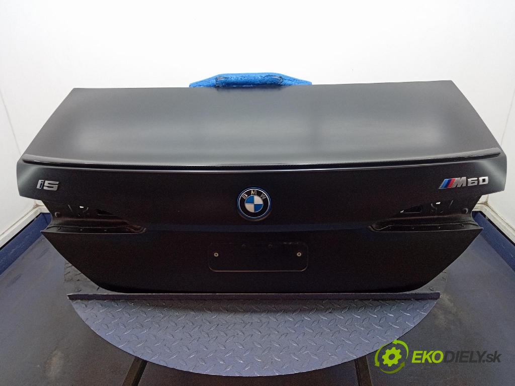 Bmw I5 m60 xdrive 2023 zadna dveře kufra: kufra: