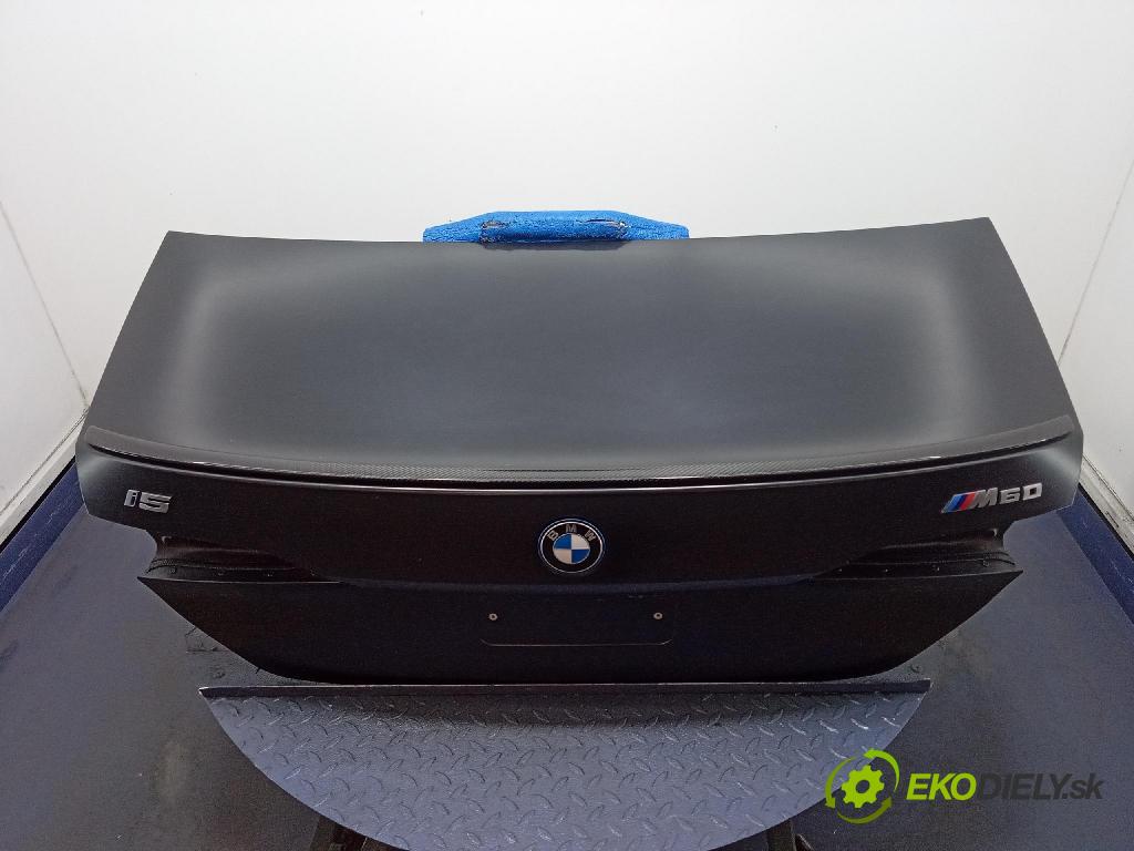 Bmw I5 m60 xdrive 2023 zadna dveře kufra: kufra: