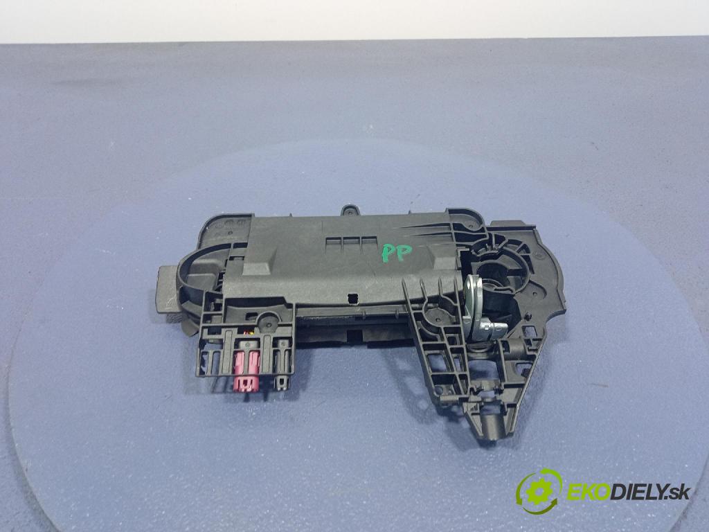 Bmw I5 m60 xdrive 2023 rukoväť Predné Prava: 5A69066