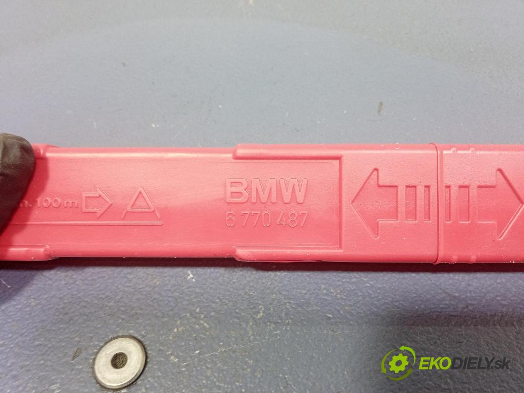 Bmw I5 m60 xdrive 2023 Trojuholník: 6770487