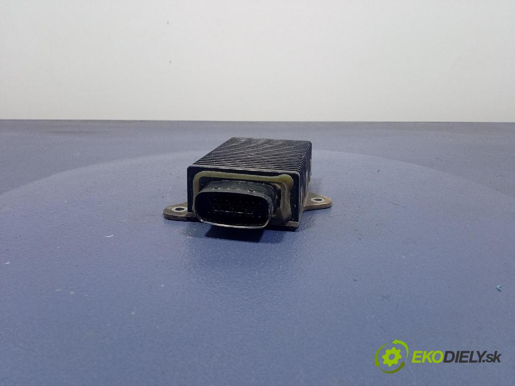 Mitsubishi Carisma 2000 riadiaca jednotka Motor: MD340897