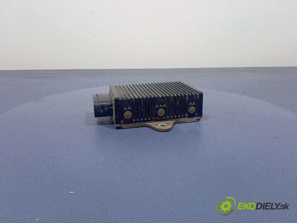 Mitsubishi Carisma 2000 riadiaca jednotka Motor: MD340897