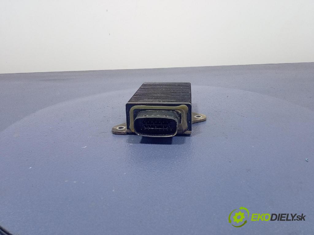 Mitsubishi Carisma 2000 riadiaca jednotka Motor: MD340897