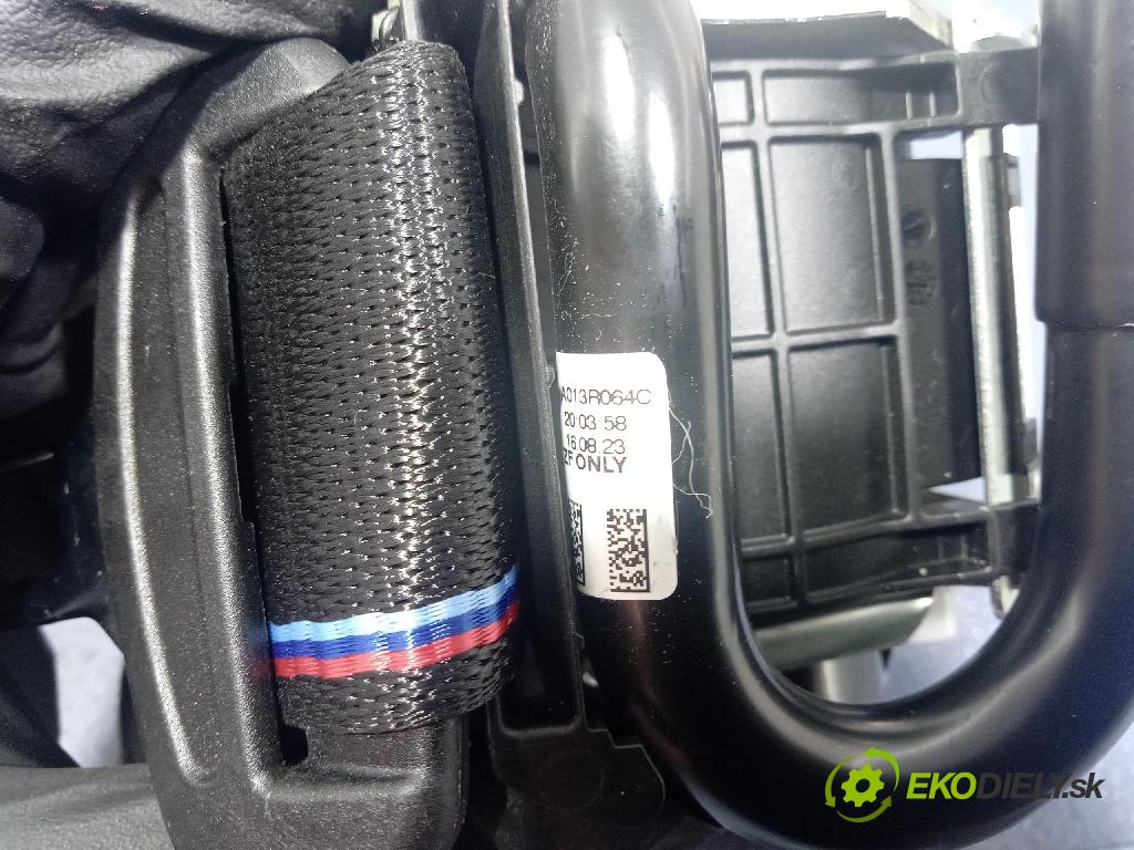 Bmw I5 m60 xdrive 2023 Pásy: Bezpečnosť: x 5A14A26