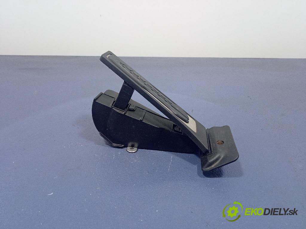 Bmw I5 m60 xdrive 2023 pedal Plyn: 6889825