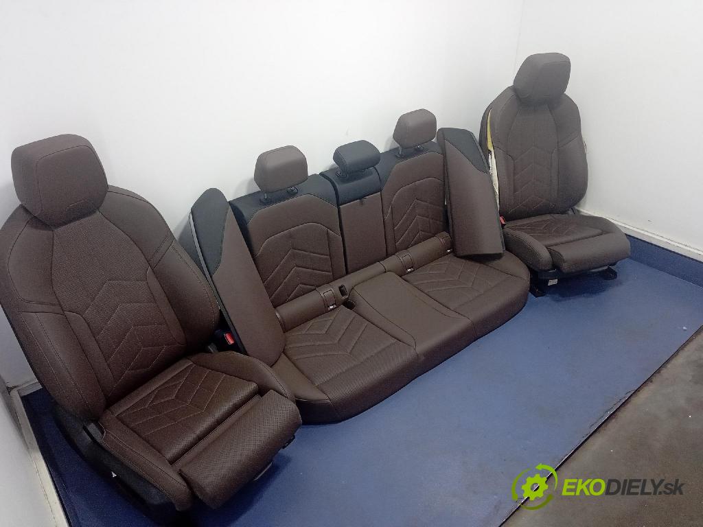 Bmw I5 m60 xdrive 2023 sedačke: Set.: