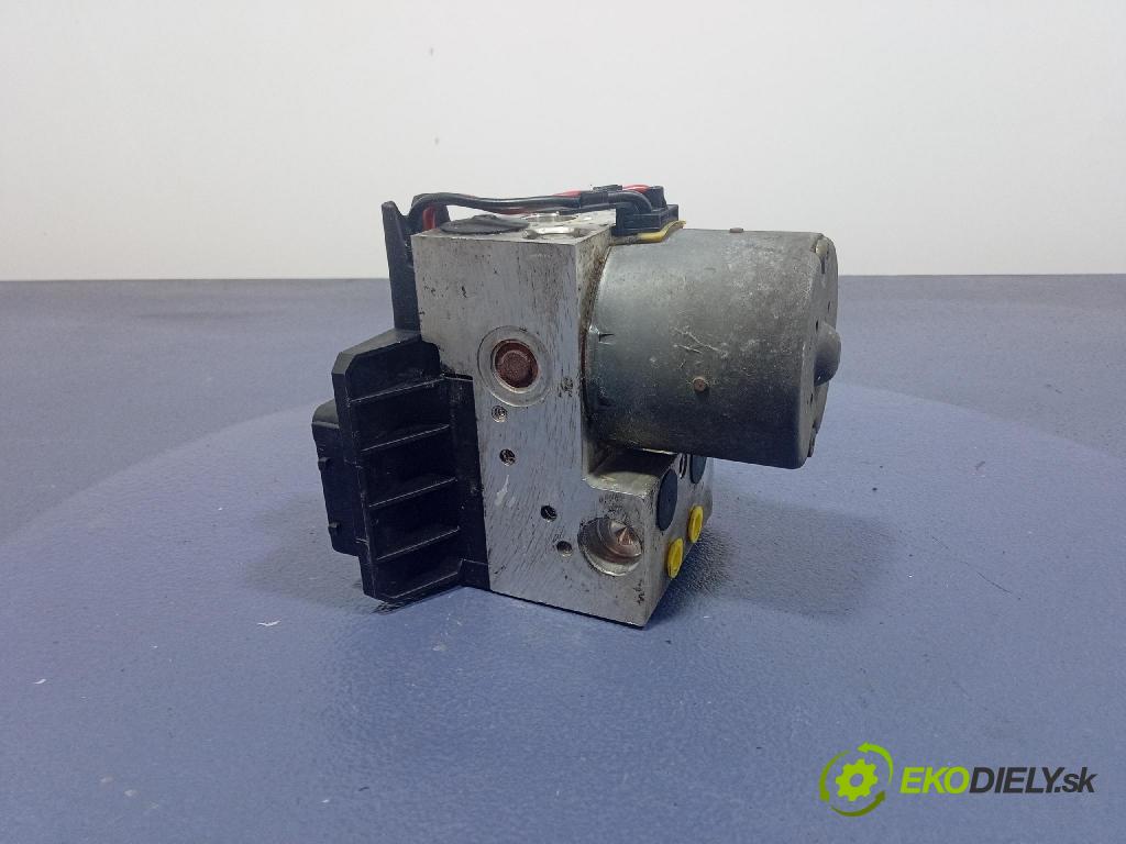 Audi A4 2001 čerpadlo ABS x 8E0614111T