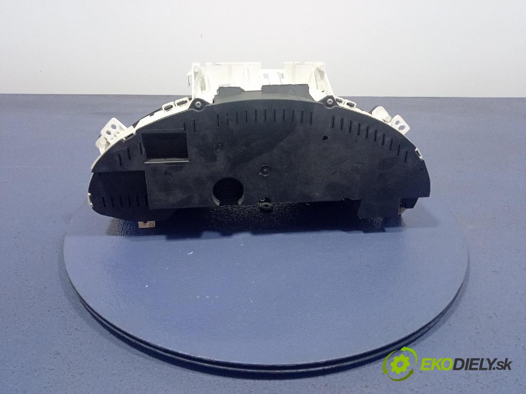 Chrysler Pacifica 2004 prístrojovka/ budíky P04685888AD