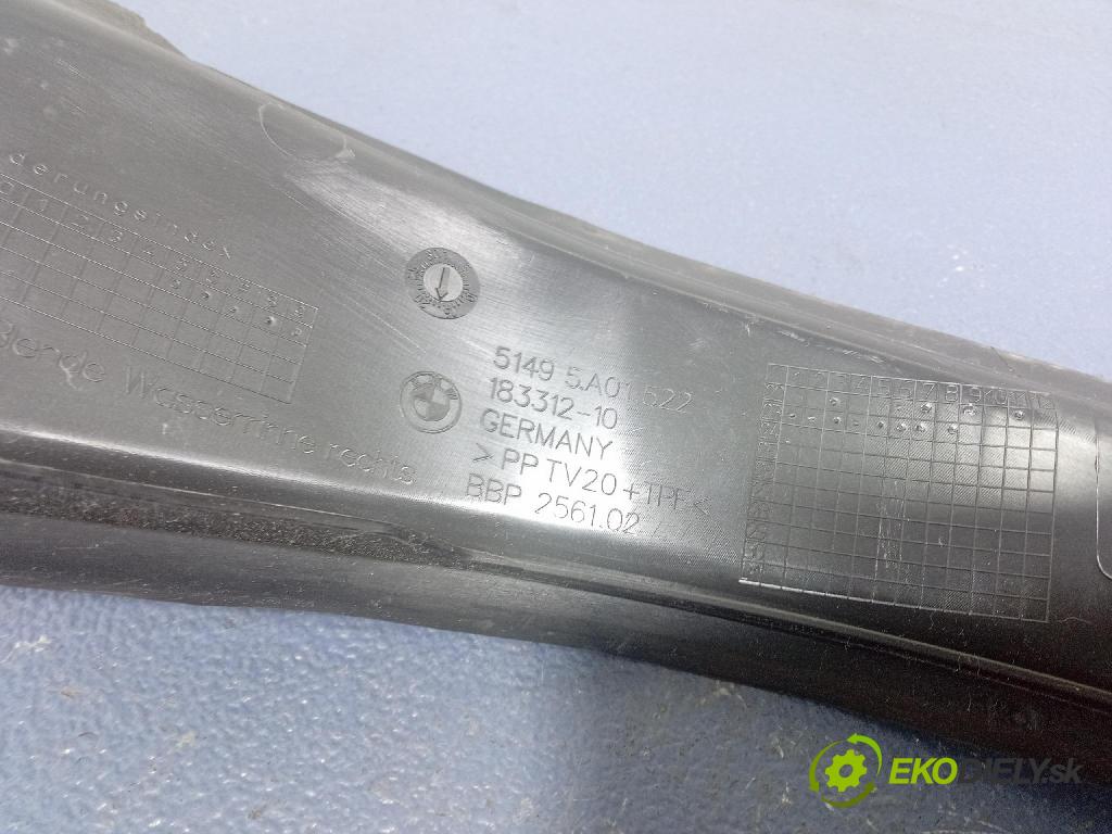Bmw I5 m60 xdrive 2023 svetlo / reflektor zad Prava: Vonkajsia: 5A01521