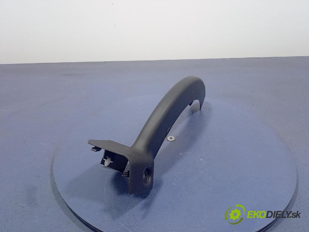 Bmw I5 m60 xdrive 2023 kryt Plast: Interiéry: 5A01513