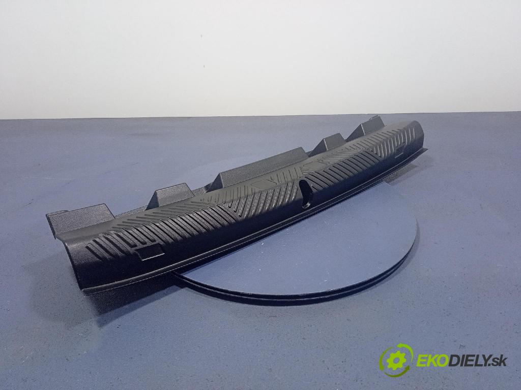 Bmw I5 m60 xdrive 2023 lišta kufra: 5A09330