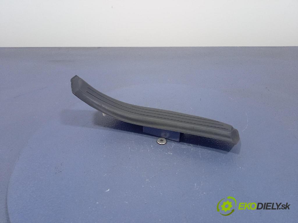 Bmw I5 m60 xdrive 2023 kryt Plast: Interiéry: 5A01523