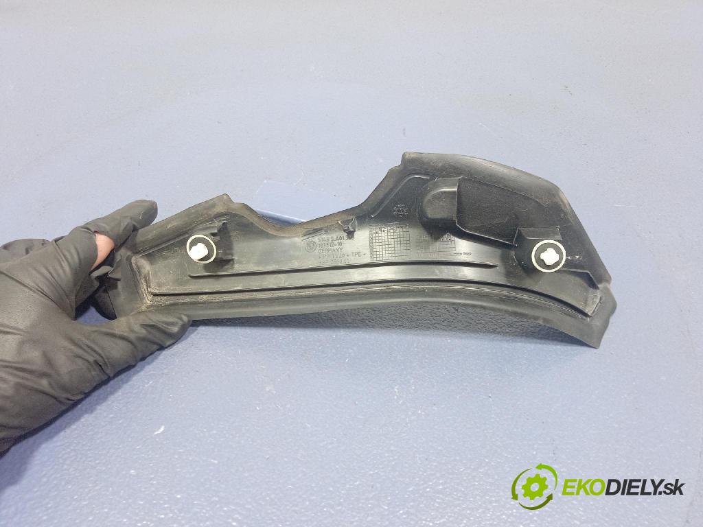 Bmw I5 m60 xdrive 2023 kryt Plast: Interiéry: 5A01523